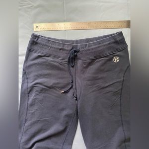 Lululemon Rare Wide Leg Sweatpants Women's Size 12 Navy Blue Embroidered Logo